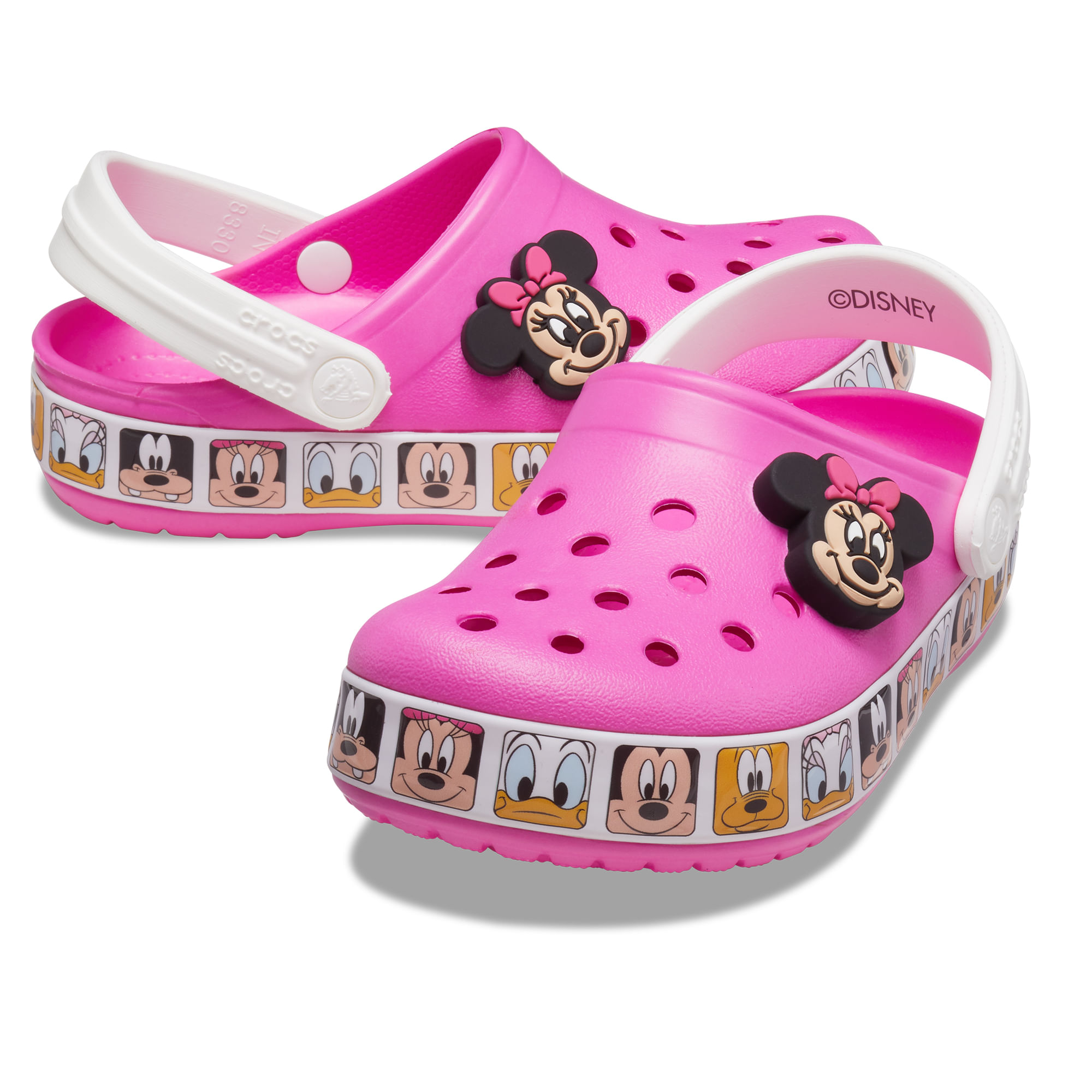 ✨ Crocs Minnie Mouse chegou para compor um super look da