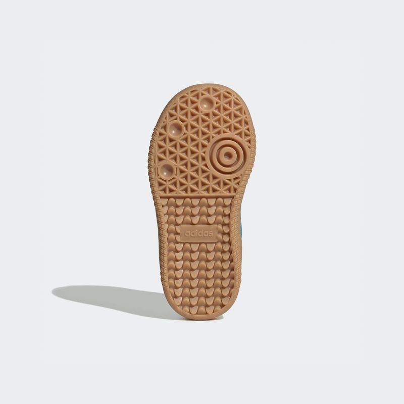 JI3100_4_FOOTWEAR_Photography_Bottom-View_grey.jpg
